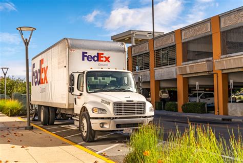 FedEx Stokes Investors With Hint of a Freight Deal .